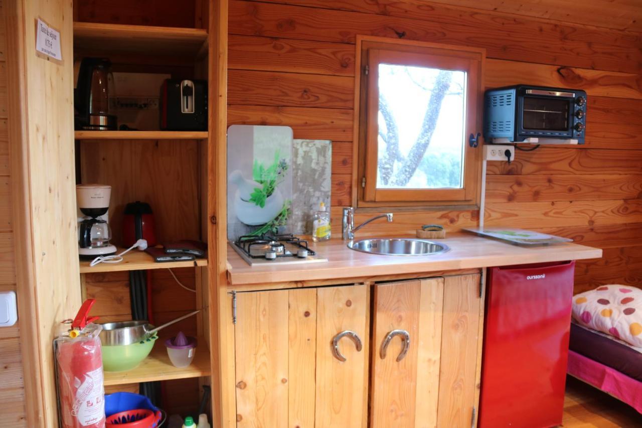 Ferme Saint Pierre 호텔 Bargème 외부 사진