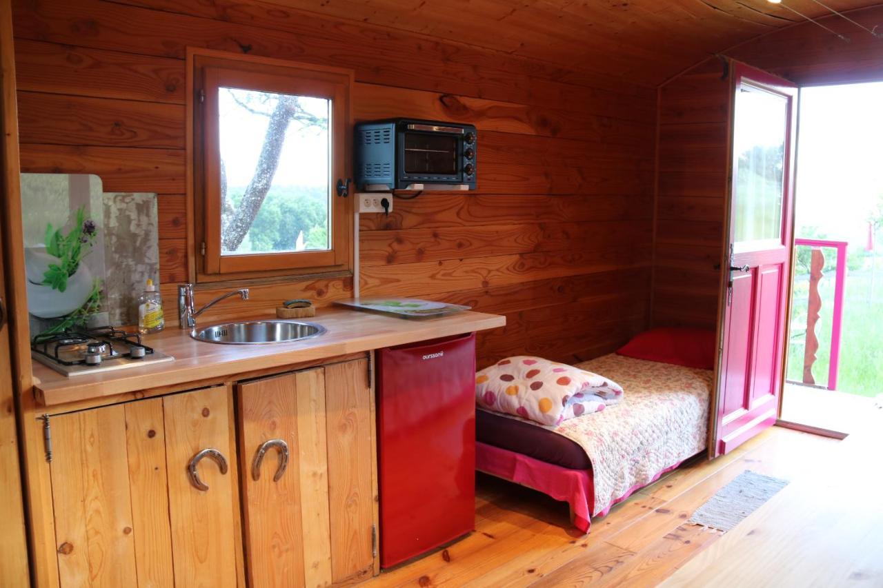 Ferme Saint Pierre 호텔 Bargème 외부 사진