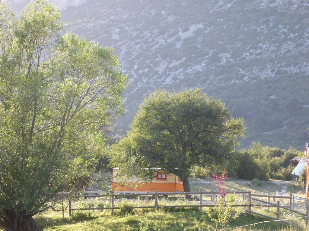Ferme Saint Pierre 호텔 Bargème 외부 사진