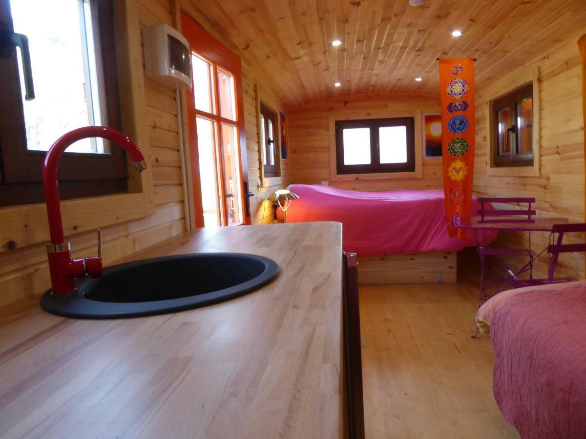 Ferme Saint Pierre 호텔 Bargème 외부 사진
